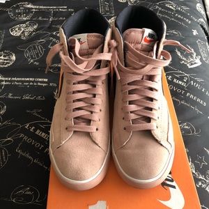 Women’s Nike Blazer Mid Suede sneakers